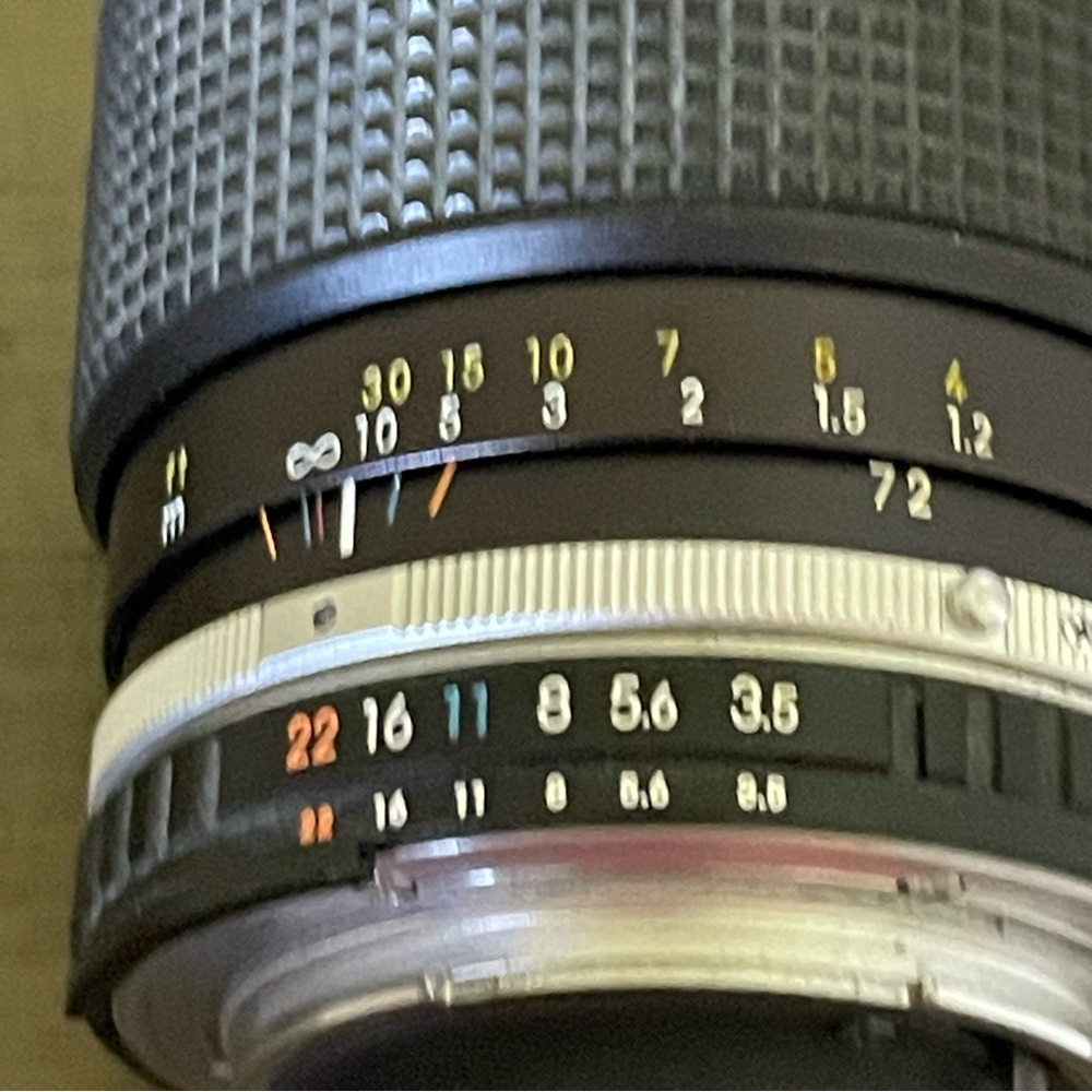 NIKON CAMERA 📷 AND LENS EXCELLENT CONDTION VINTAGE.  SOLD AS SET ONLY! - Picture 9 of 15